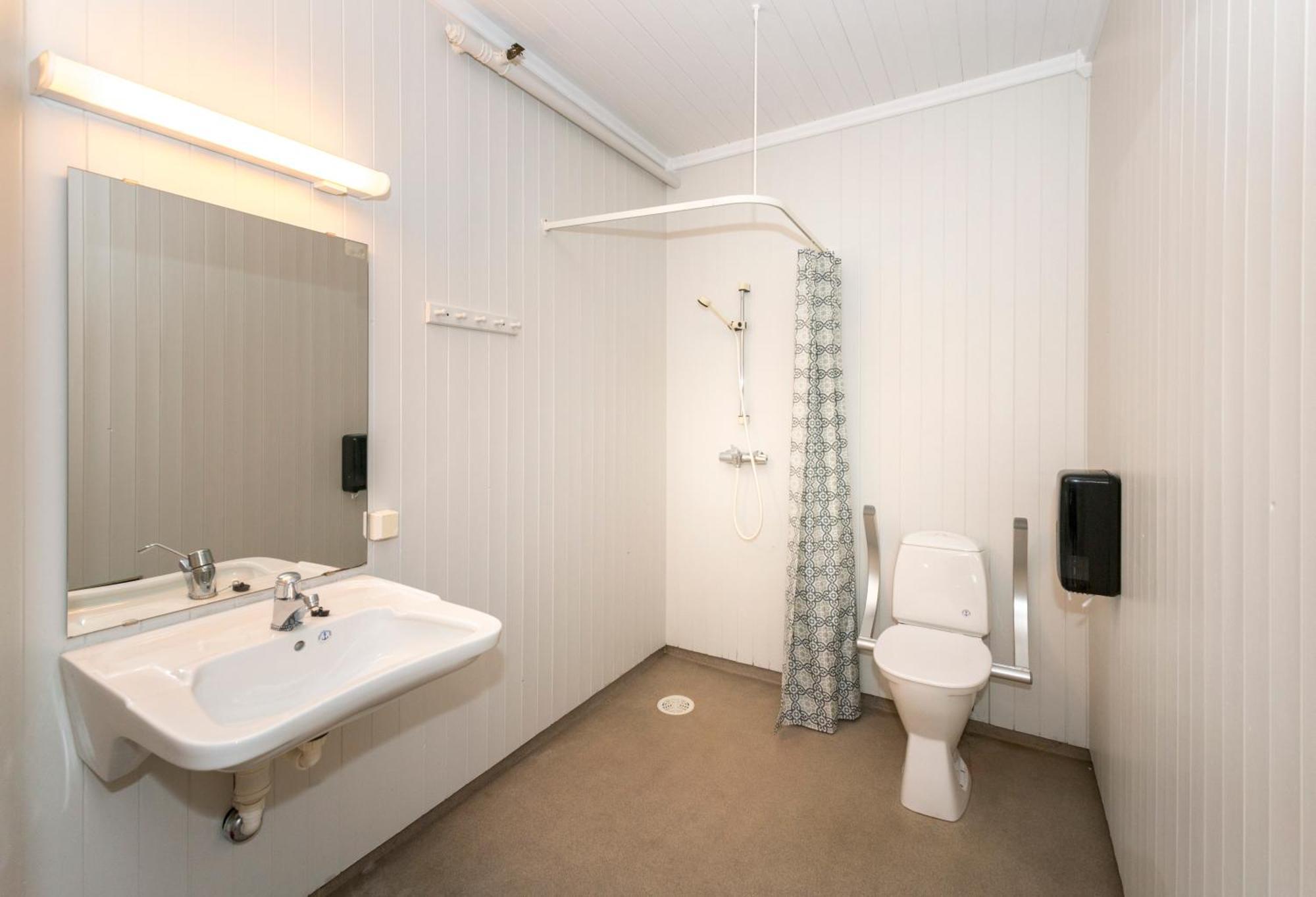 Tyskhella Rorbuer Apartman Kabelvåg Kültér fotó