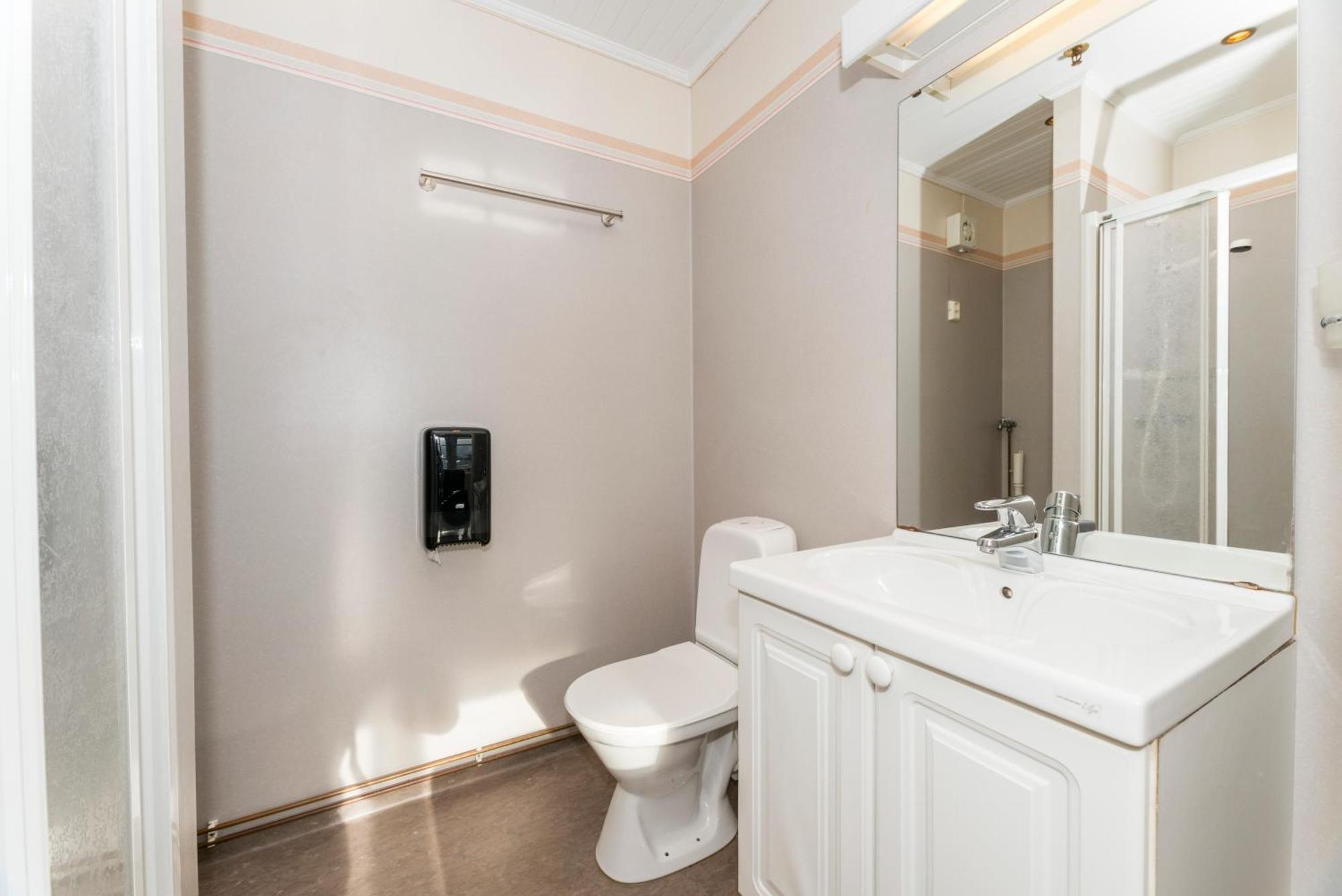 Tyskhella Rorbuer Apartman Kabelvåg Kültér fotó